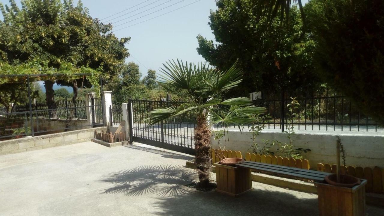 Residenza Monopati Beach Methoni Pierias Apartment Exterior photo